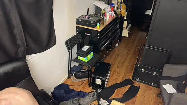 leanjamesdean online show from June 2026 04:18:02 AM