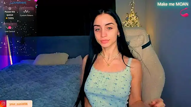 Kemi  Jordan online show from December 2025 05:30:01 PM