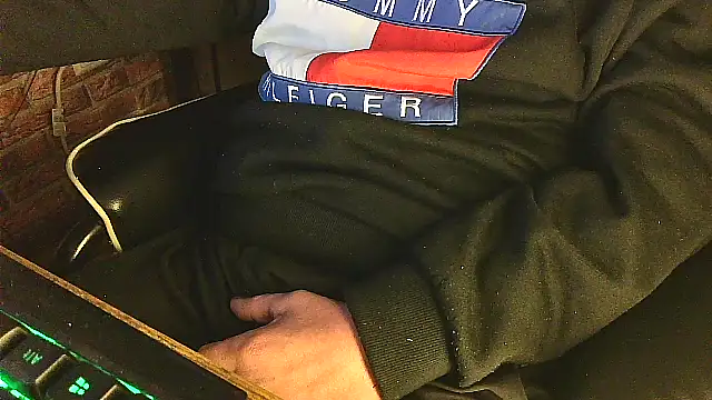 MarcTaya online show from October 2025 10:50:01 PM