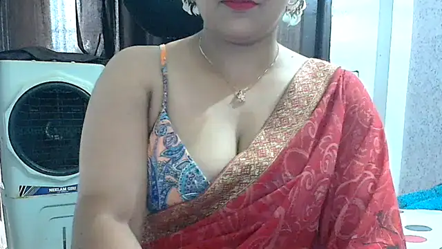 Snapshot of Maria_55 chatting on June 2026 06:52:02 AM Maria 55 online show from June 2026 06:52:02 AM