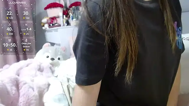 Viktoriiya bald online show from December 2025 11:14:02 PM