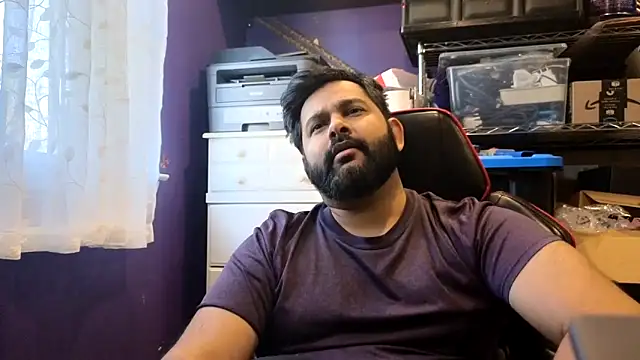 Sakhtlaundaz online show from November 2025 02:34:02 PM