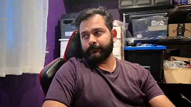 Sakhtlaundaz online show from November 2025 09:48:01 PM