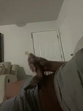 Snapshot of BD2LONG chatting on December 2025 06:20:01 AM BD2LONG online show from December 2025 06:20:01 AM