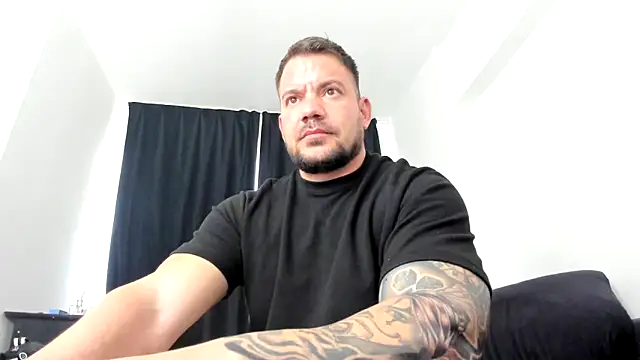 musclemonster31 online show from February 2025 11:47:02 AM