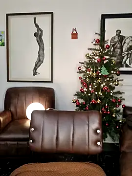 AmelieLaurent  online show from December 2024 03:33:02 PM