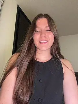 AmelieLaurent  online show from January 2026 04:28:01 AM