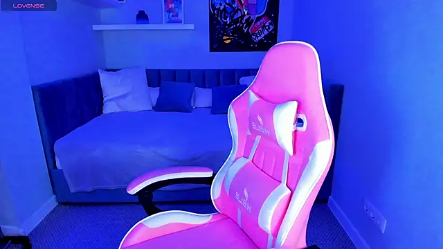 Snapshot of Lexi_Split chatting on February 2025 08:26:02 AM Lexi Split online show from February 2025 08:26:02 AM