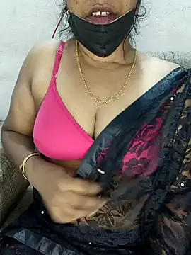 Snapshot of Malluivaniya chatting on December 2024 06:50:01 PM Malluivaniya online show from December 2024 06:50:01 PM