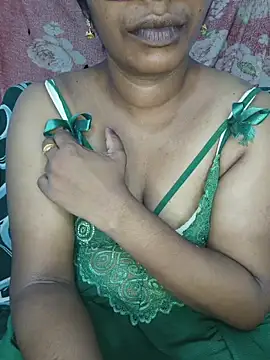 Snapshot of Malluivaniya chatting on October 2025 05:57:02 PM Malluivaniya online show from October 2025 05:57:02 PM