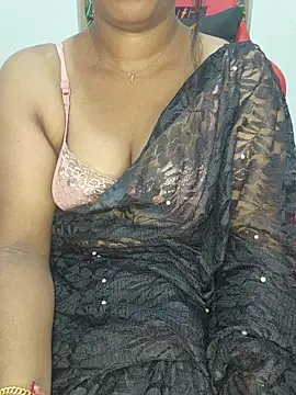 Snapshot of Malluivaniya chatting on November 2025 06:35:02 AM Malluivaniya online show from November 2025 06:35:02 AM