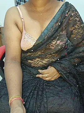 Snapshot of Malluivaniya chatting on November 2025 06:11:02 PM Malluivaniya online show from November 2025 06:11:02 PM