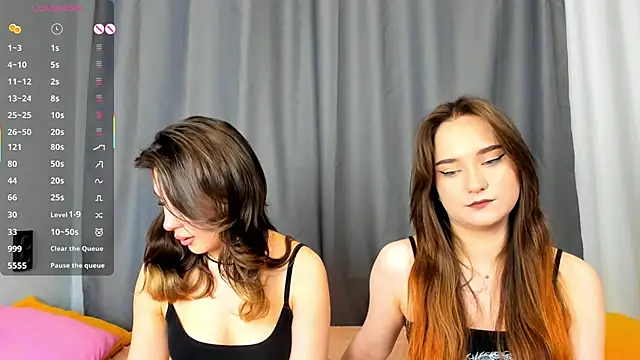 Snapshot of AnnaTeona chatting on February 2025 06:26:02 AM AnnaTeona online show from February 2025 06:26:02 AM