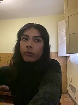 Snapshot of calliemaggotbone chatting on April 2026 06:13:02 PM calliemaggotbone online show from April 2026 06:13:02 PM