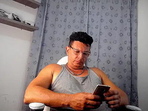 Snapshot of pedropicapi chatting on December 2025 01:12:02 AM pedropicapi online show from December 2025 01:12:02 AM