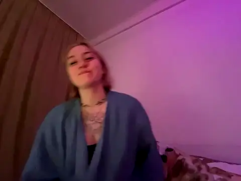 Isabel-Bailey online show from December 2025 07:41:02 PM