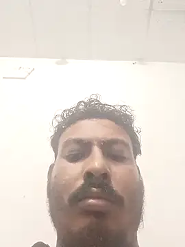 imrandidar22 online show from April 2026 06:42:01 PM