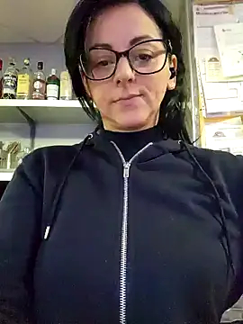 bruneta sexy23 online show from January 2025 07:38:02 AM