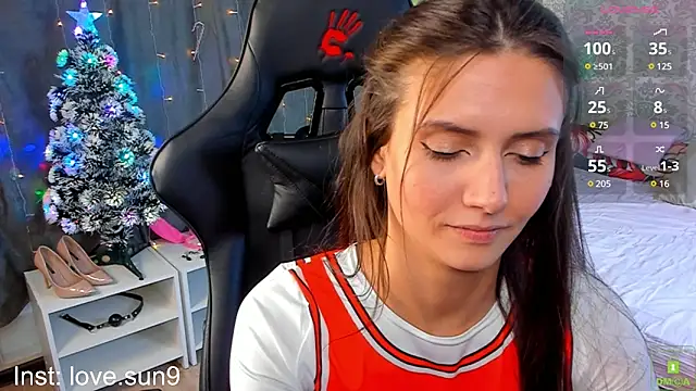 Michel Momsen online show from December 2024 03:31:02 PM