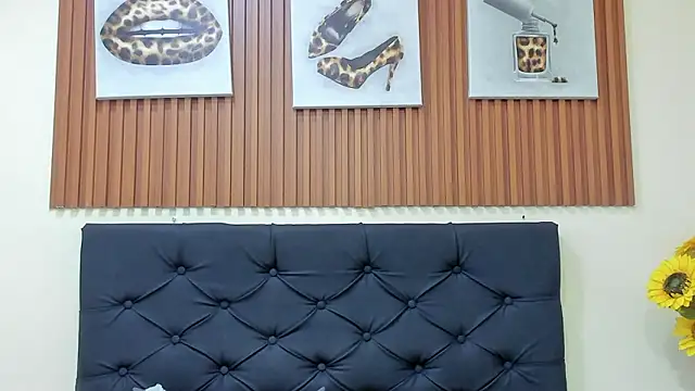 Cristale69 online show from February 2026 06:53:01 PM