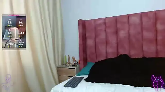 Snapshot of jolie_colette chatting on February 2025 09:17:01 PM jolie colette online show from February 2025 09:17:01 PM