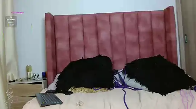 Snapshot of jolie_colette chatting on February 2025 11:26:01 PM jolie colette online show from February 2025 11:26:01 PM