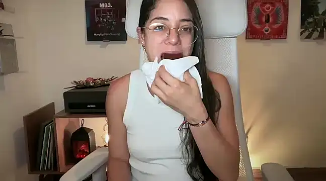 adriana  sosa  online show from January 2025 11:09:01 PM