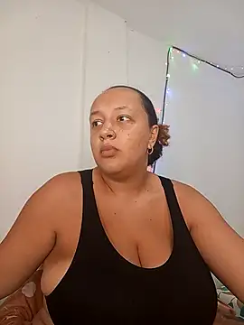 Snapshot of Miss-boobs chatting on February 2025 08:09:02 PM Miss-boobs online show from February 2025 08:09:02 PM