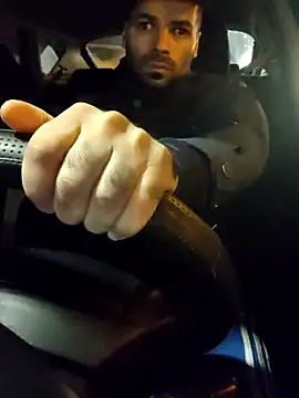 J0nyhson online show from September 2025 03:00:01 AM