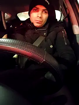 J0nyhson online show from December 2025 04:11:02 AM