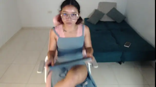 Putaku San online show from December 2024 03:18:02 AM