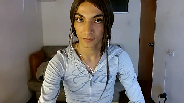 Snapshot of Katty_fox69 chatting on July 2026 11:22:01 PM Katty fox69 online show from July 2026 11:22:01 PM