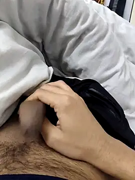 Horny boy321 online show from January 2026 07:11:01 PM