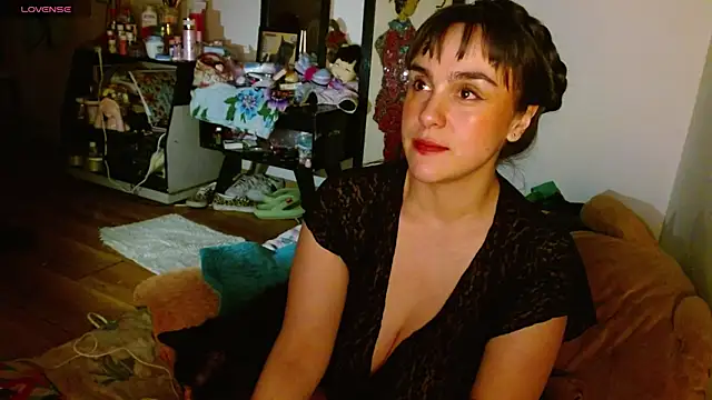 collette beaufoy  online show from October 2025 03:51:02 AM