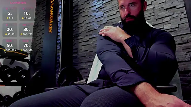 Snapshot of David_Big_Daddy chatting on May 2026 05:07:01 PM David Big Daddy online show from May 2026 05:07:01 PM