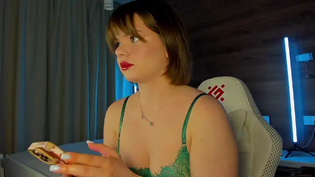 Snapshot of Elizabeth_Hottie_ chatting on May 2026 10:19:01 PM Elizabeth Hottie online show from May 2026 10:19:01 PM