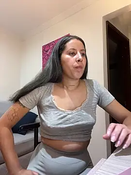Snapshot of marthina_thompsson chatting on February 2025 02:42:02 AM marthina thompsson online show from February 2025 02:42:02 AM