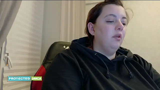 MargoCurves online show from February 2025 03:56:02 PM