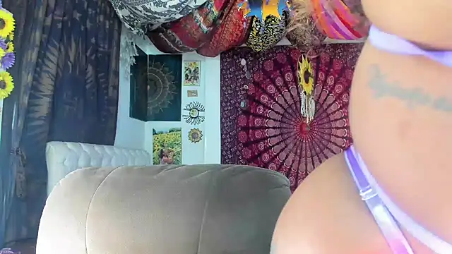 Snapshot of ElizaGrey_ chatting on March 2025 02:06:02 AM ElizaGrey online show from March 2025 02:06:02 AM