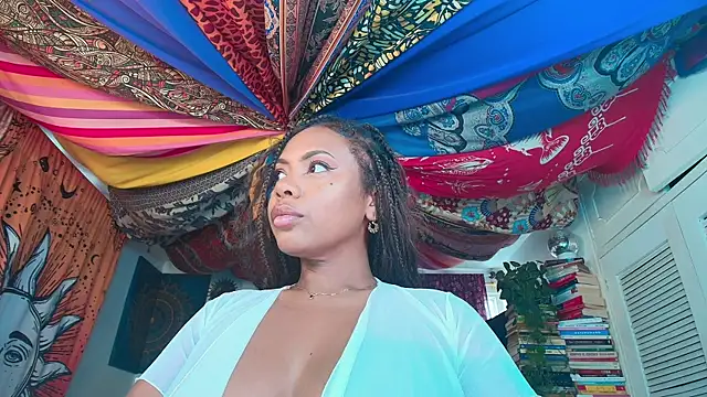 Snapshot of ElizaGrey_ chatting on July 2026 01:48:01 PM ElizaGrey online show from July 2026 01:48:01 PM