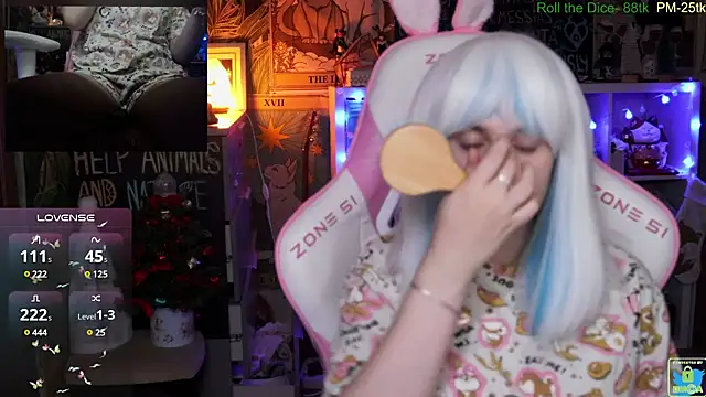 ShiroiFubuki online show from December 2024 05:48:01 PM