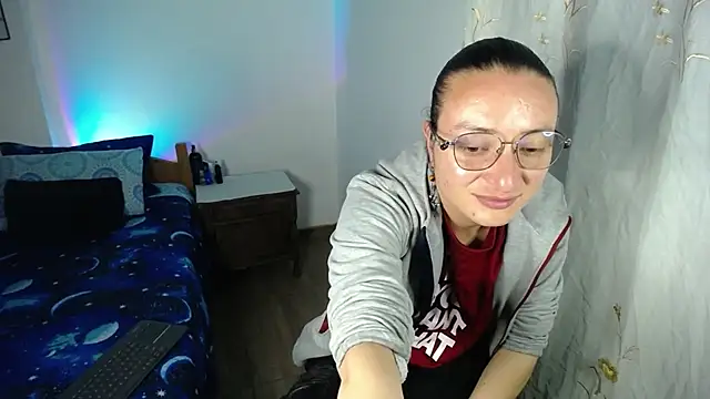 Snapshot of monkeywillwhite chatting on February 2026 05:48:02 AM monkeywillwhite online show from February 2026 05:48:02 AM