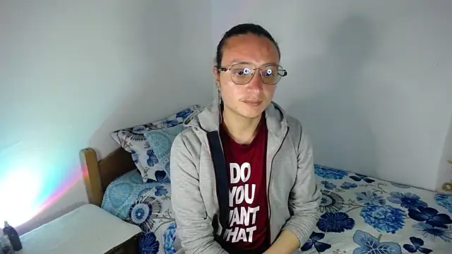 Snapshot of monkeywillwhite chatting on March 2026 03:34:01 AM monkeywillwhite online show from March 2026 03:34:01 AM