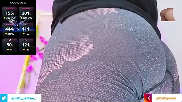 Patty jenkinss  online show from November 2025 12:52:02 AM