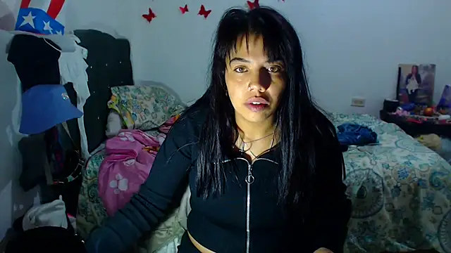 AmaraRoberts420 online show from October 2025 11:56:02 PM