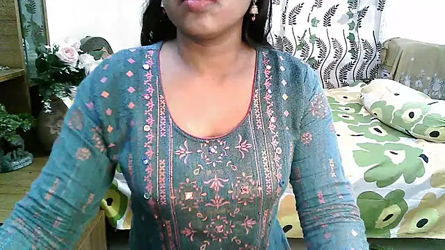 esita 1212 online show from February 2025 10:26:01 AM