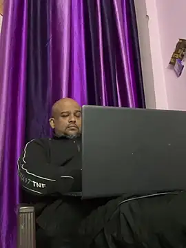 Dick 6inches online show from February 2026 03:37:02 PM