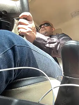 Dick 6inches online show from February 2026 05:30:02 AM