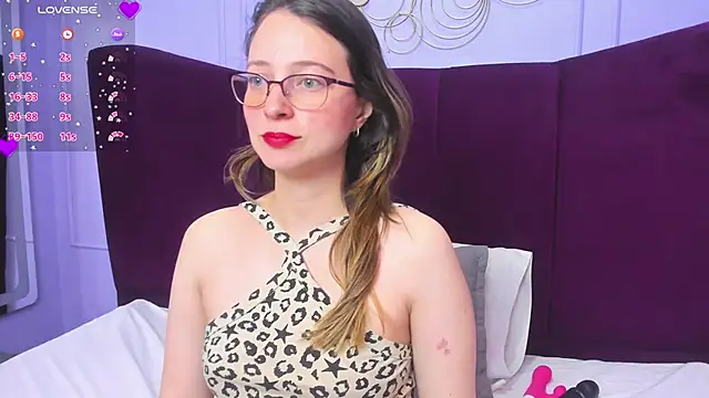 Snapshot of AmbeerWood_ chatting on March 2025 11:44:02 AM AmbeerWood online show from March 2025 11:44:02 AM