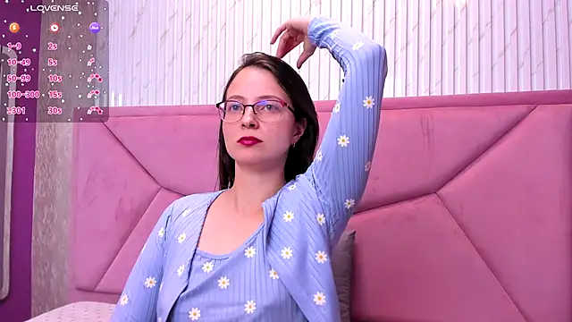 Snapshot of AmbeerWood_ chatting on September 2025 03:39:01 AM AmbeerWood online show from September 2025 03:39:01 AM